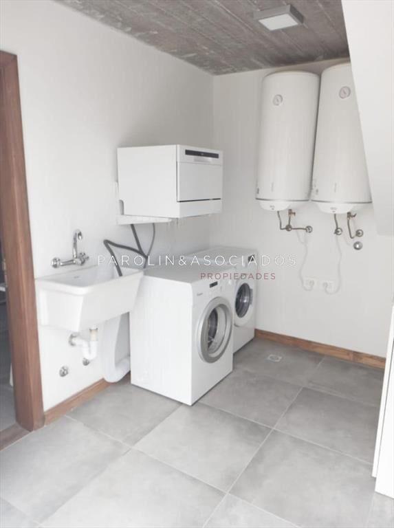 Casa en venta de 4 dormitorios en barrio privado