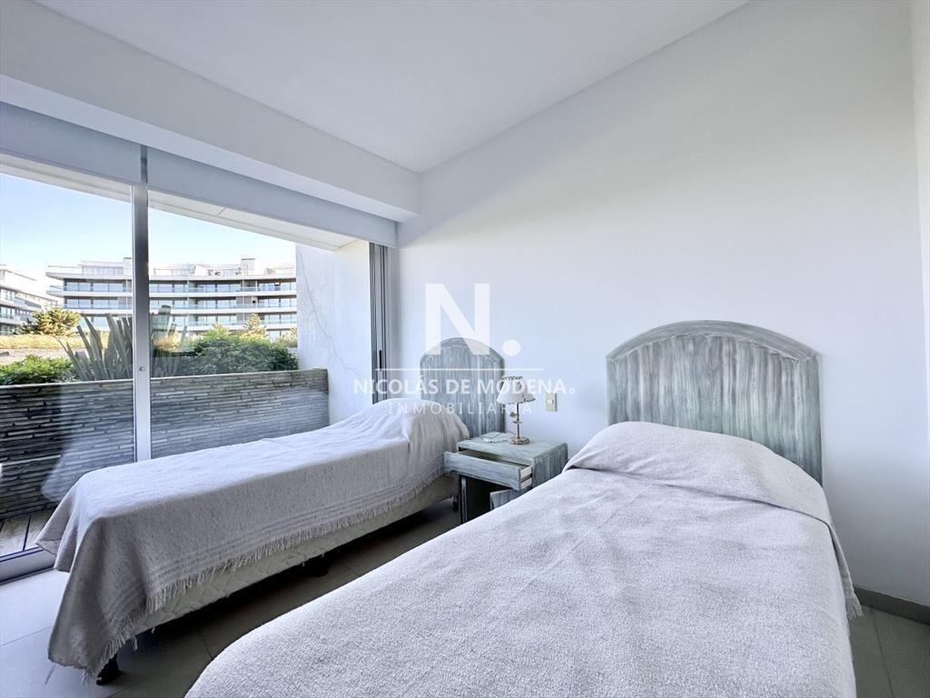 Apartamento de dos dormitorios con parillero en