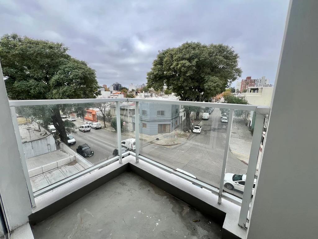 Venta Apartamento 2 Dormitorios al Frente en La Blanqueada