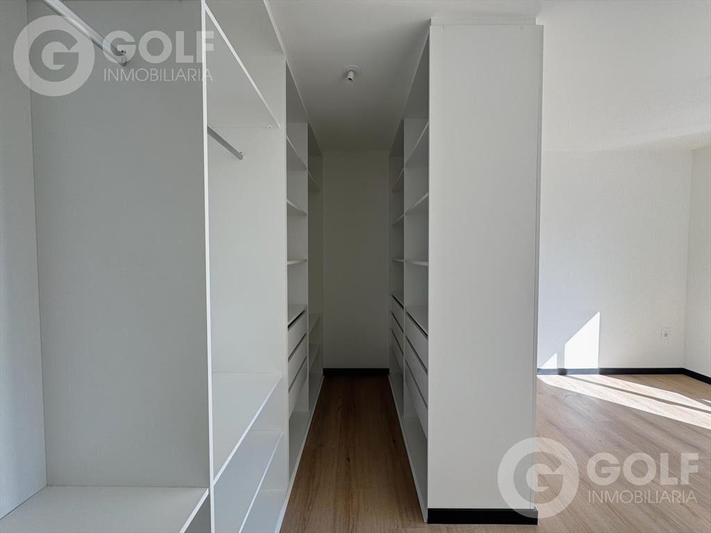 Venta de Apartamento de 2 Dormitorios en Barra de Carrasco