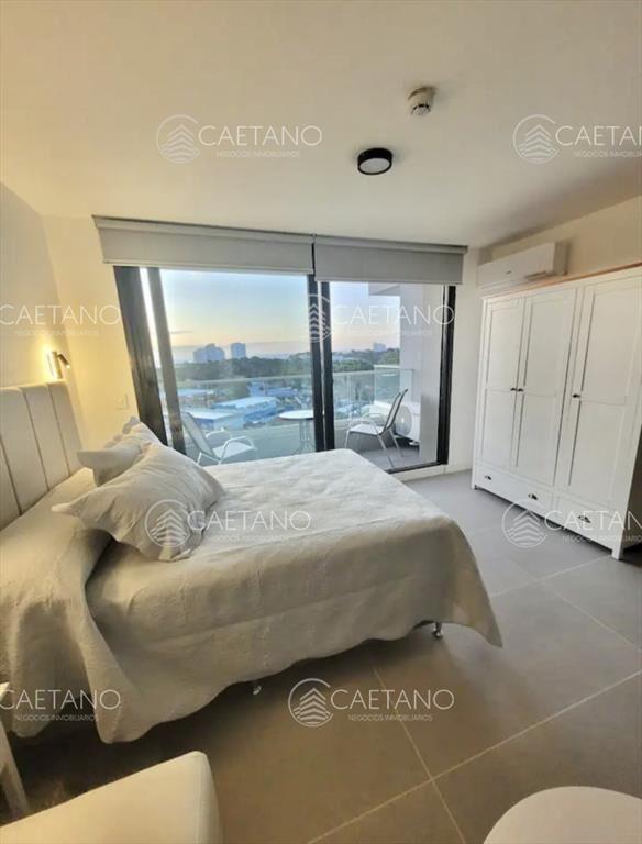Venta espectacular monoambiente en Punta del Este