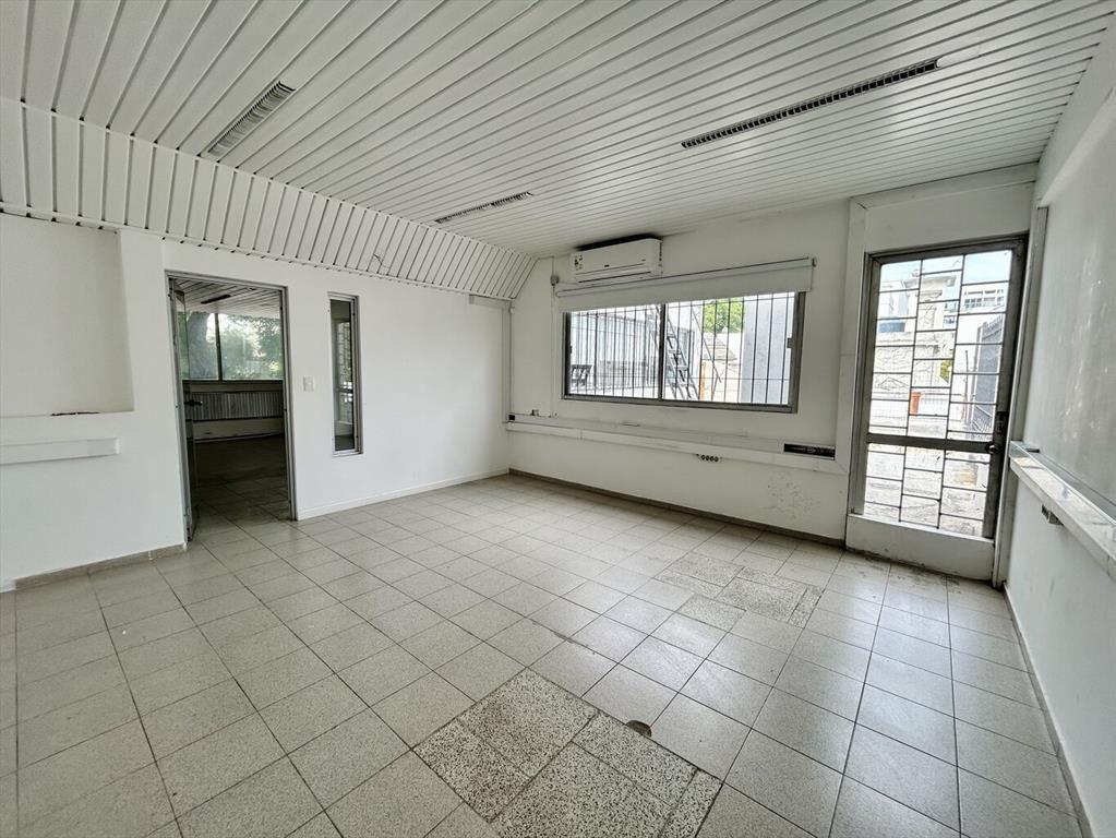 Alquiler local comercial y oficinas – Padrón único – Bv. Ar