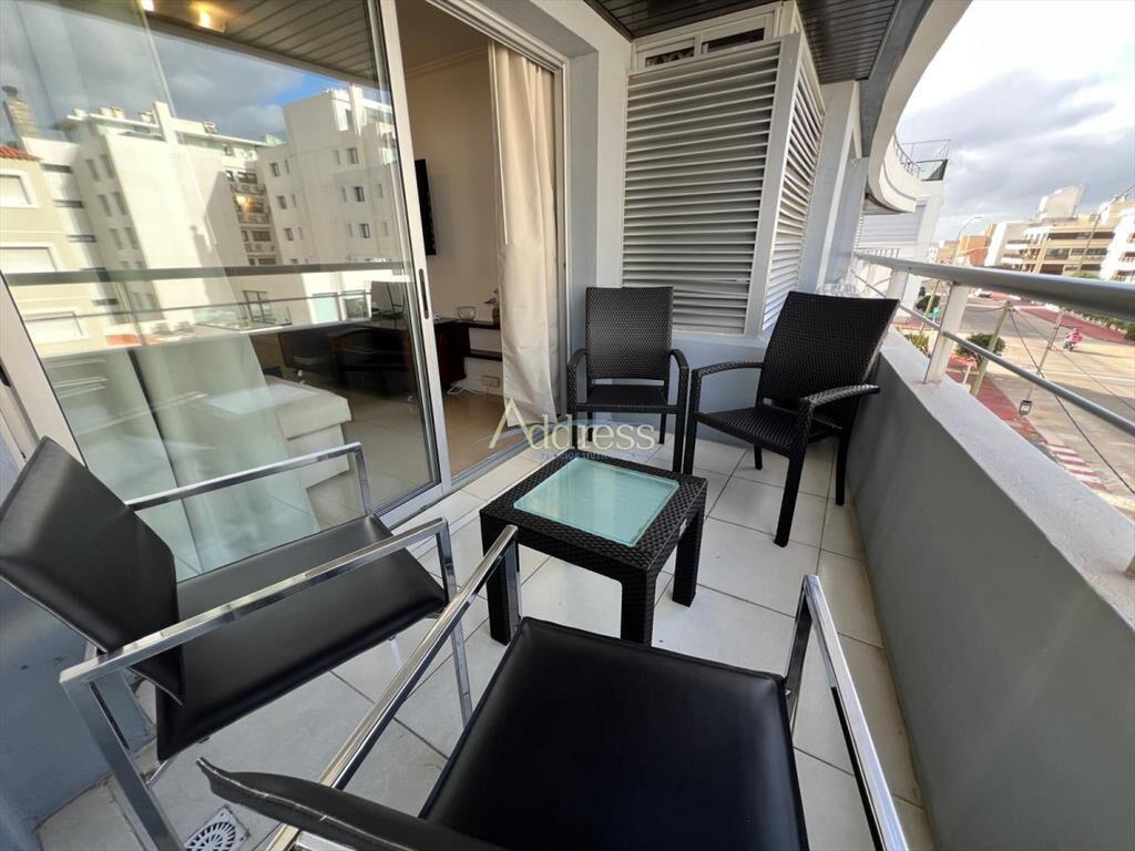 Apartamento en Peninsula, 2 dormitorios *