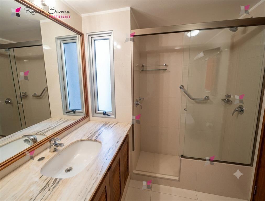 Gran apartamento 3 dormitorios más dependencia
