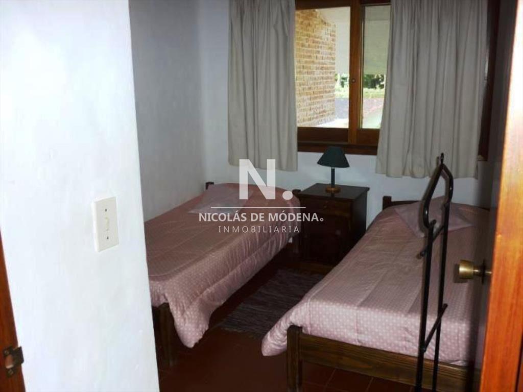 Muy linda casa de 3 dormitorios en Mansa