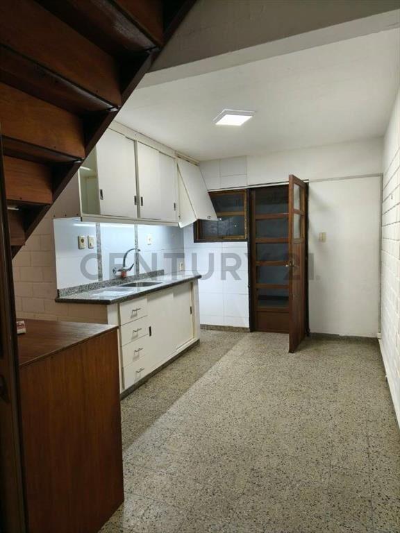 Inversión/Próximo Av.Lezica /Venta dúplex 3 Dorm /con ren...