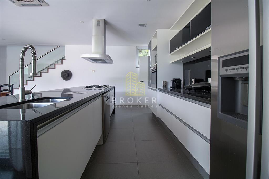Venta de casa de categoria en Boulevard Park, del