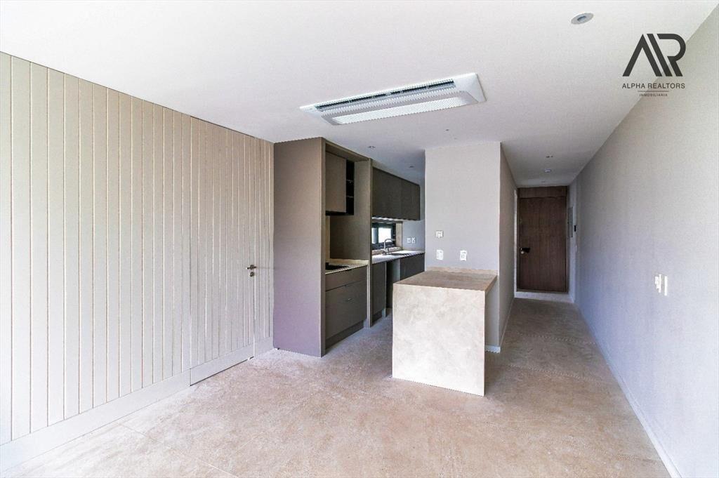 Apartamento en venta c/ cochera en Barrio Parques