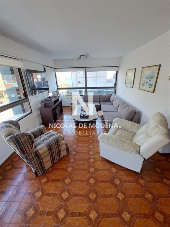 Vende apartamento de 2 dormitorios en Peninsula,