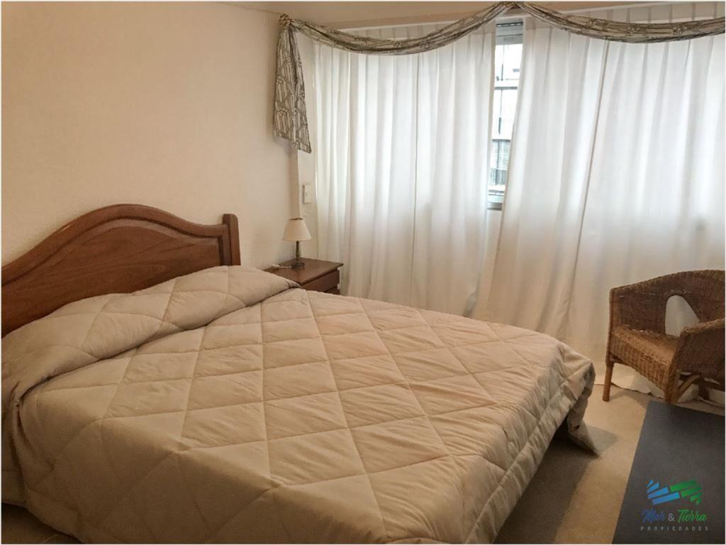 En venta y alquiler.. Apartamento en Península y