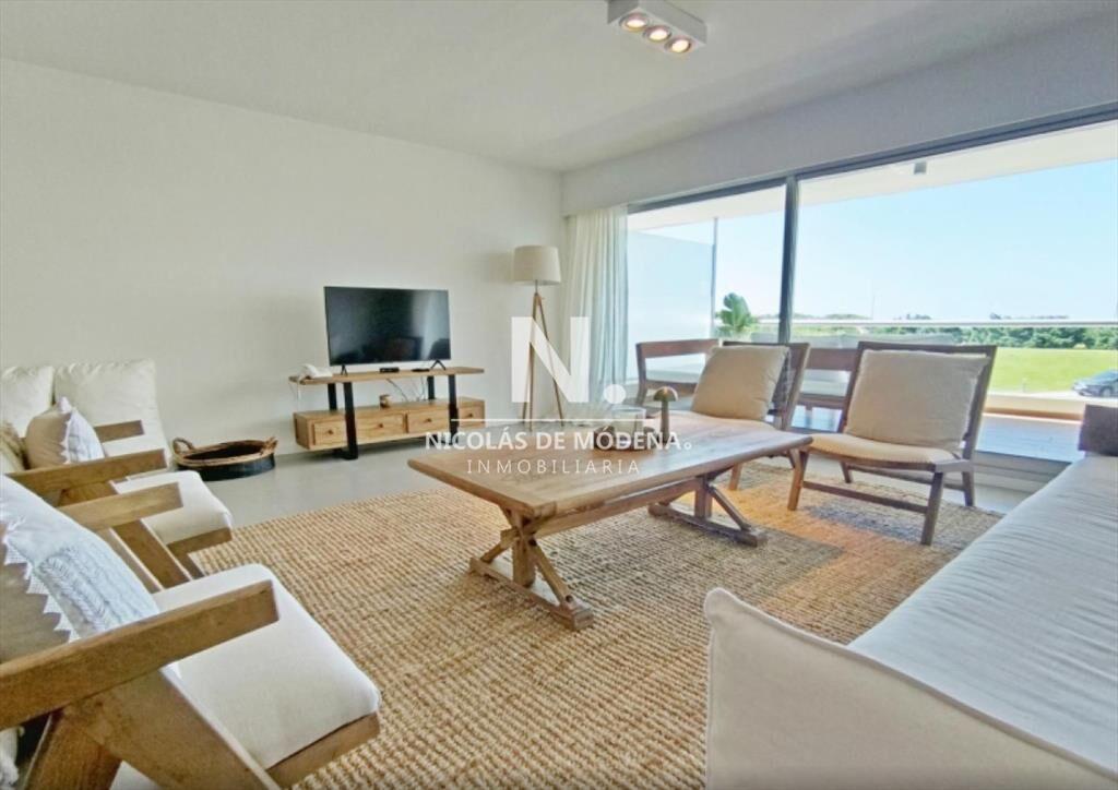 Vende espectacular Apartamento de 2 dormitorios