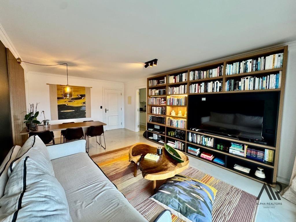 Venta apartamento 3 dormitorios en Coral Tower  .