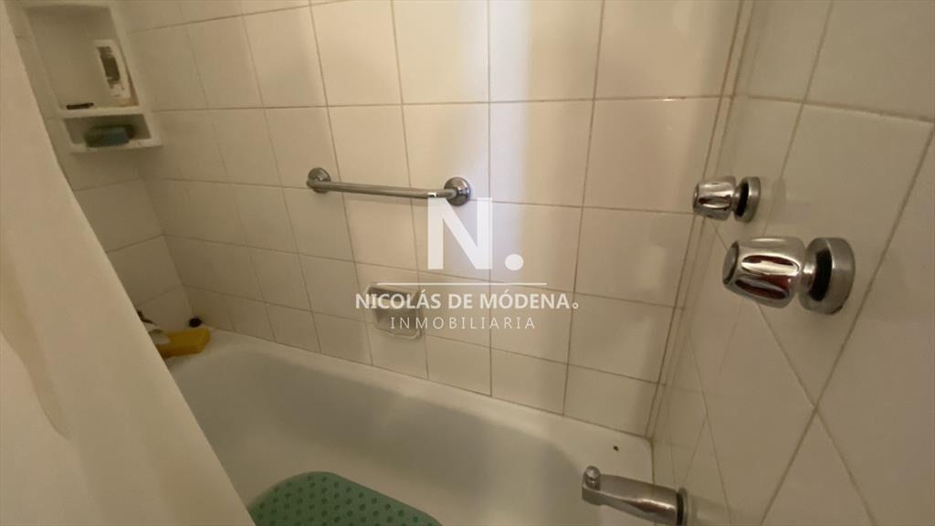 En venta apartamento a metros del puerto de 1 en