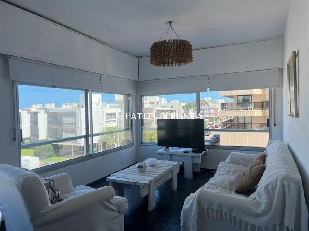 Apartamento 2 dormitorios. Península