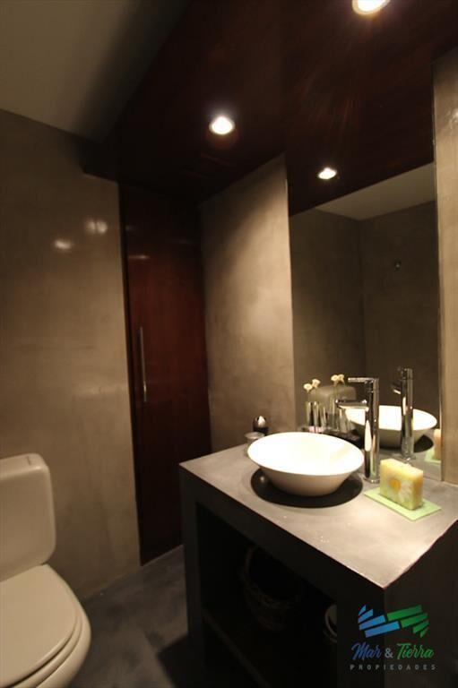 ALQUILER 1 dormitorio, 2 baños, garaje