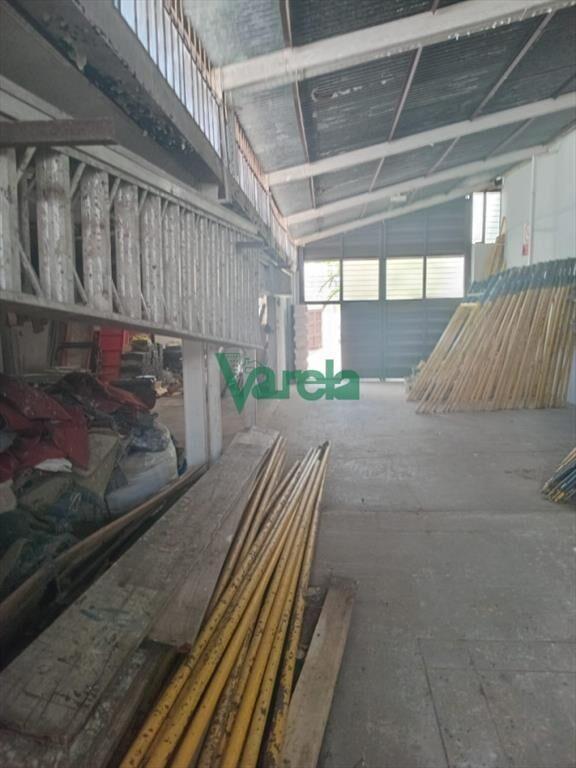Galpon en venta con amplio terreno y muy buen