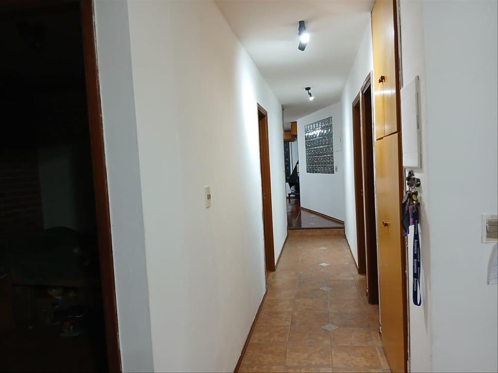 PH con renta, 4 dormitorios, 2 baños,terraza parrillero