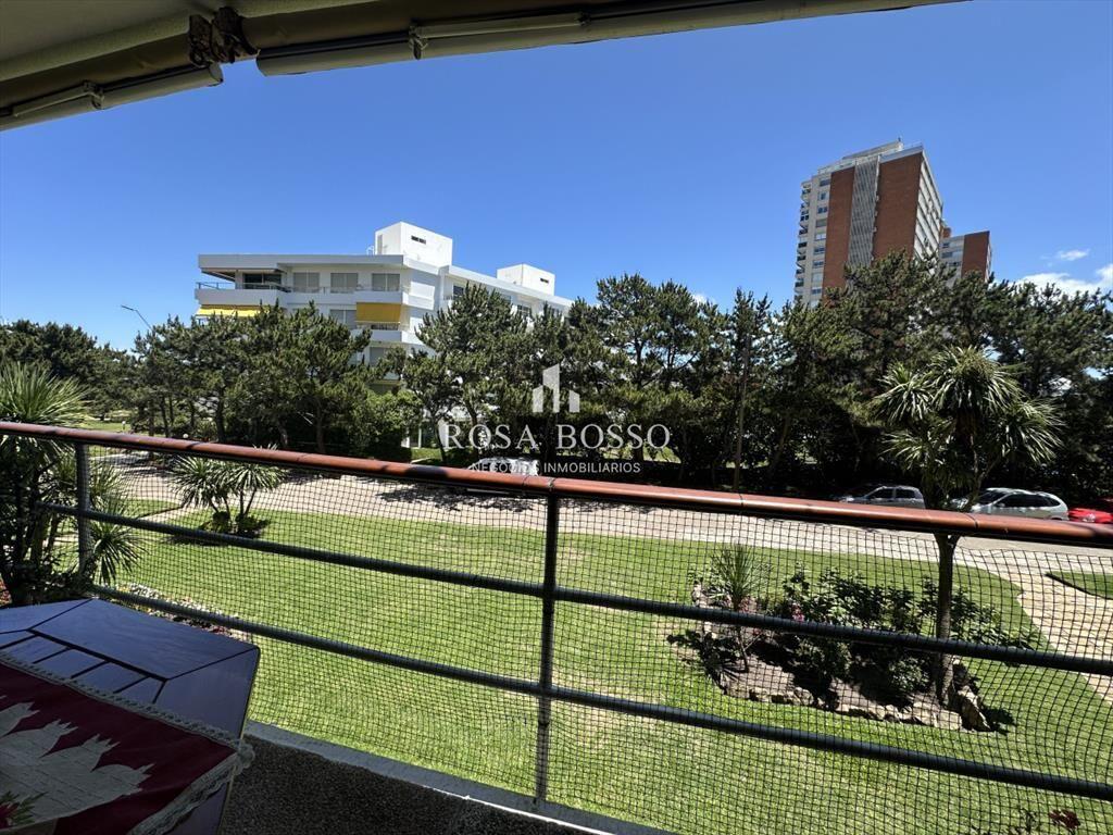 Apartamento Alquiler 3 dormitorios Mansa Punta del Este