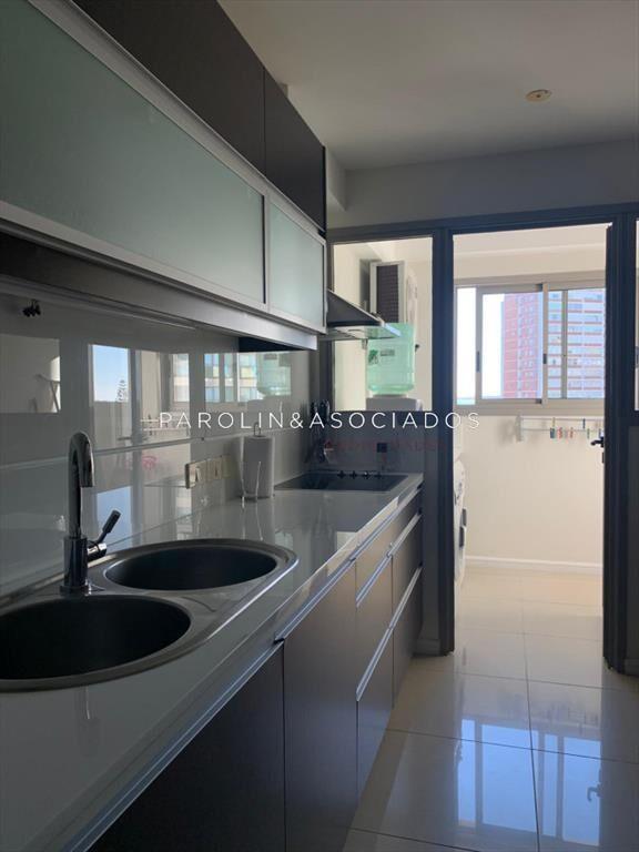 Hermoso apartamento en venta con agradable vista.