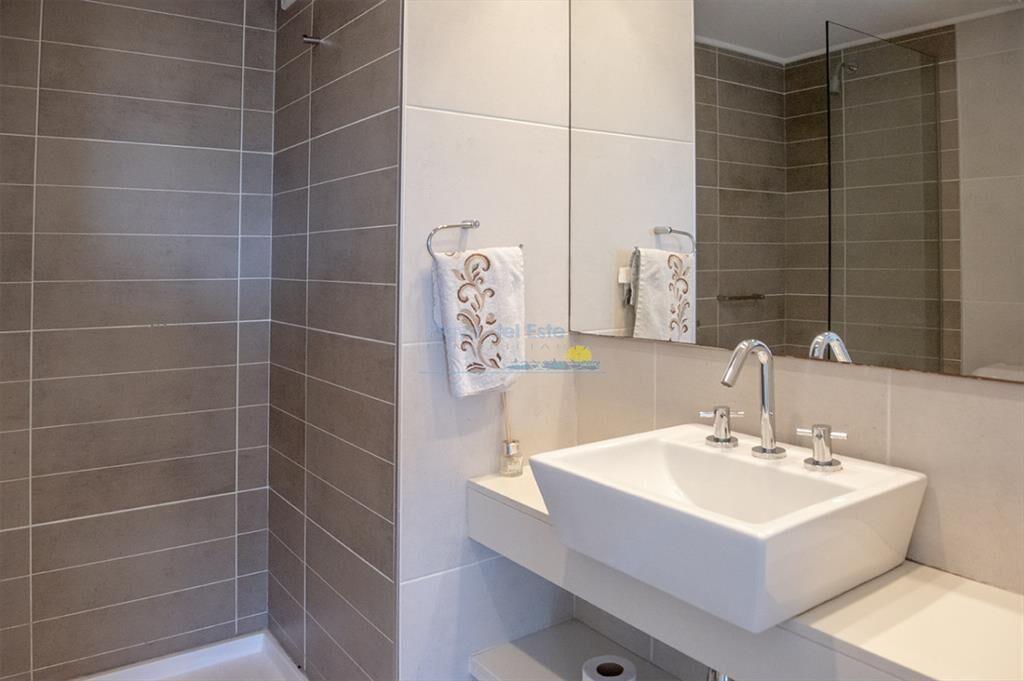 Apartamento en Roosevelt 2 dormitorios, 2 baños
