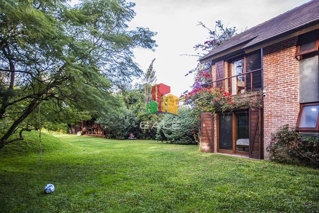Vende casa de 4 dormitorios en Cantegirl, Punta