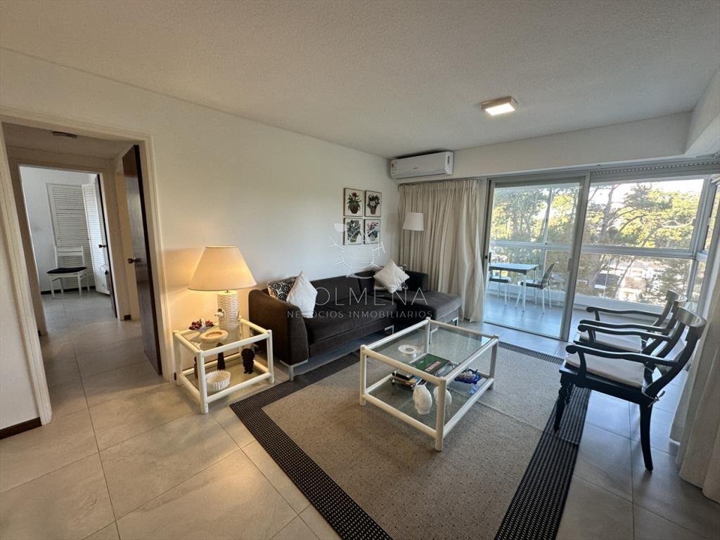Apartamento en venta de dos dormitorios con listo