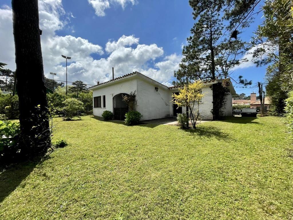 ALQUILER TEMPORAL CASA 3 DORMITORIOS LUGANO PUNTA DEL ESTE