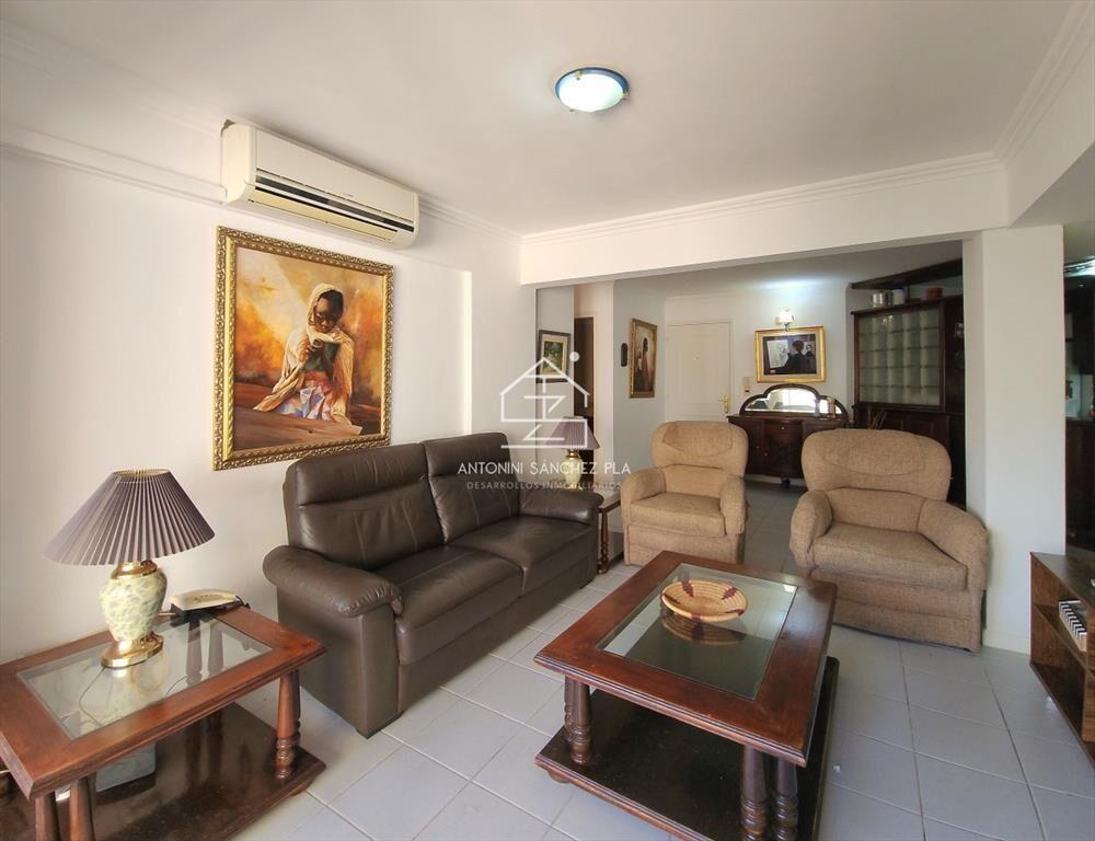 Apartamento 3 dormitorios primera linea frente al
