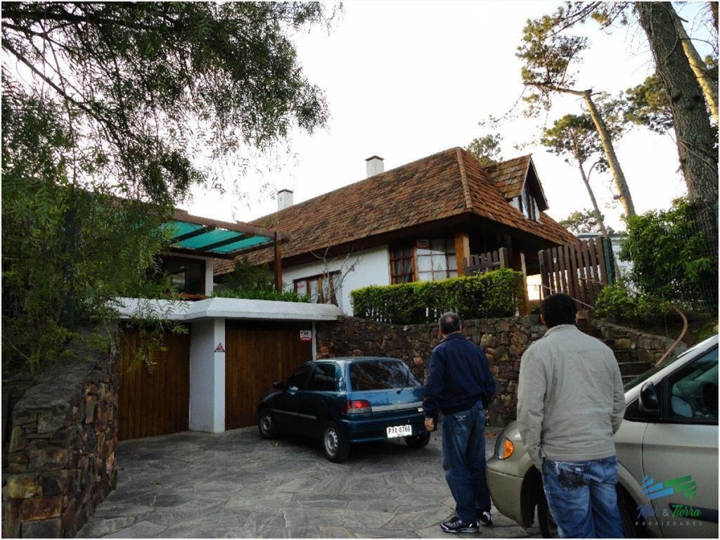 Vendo casa 5 dormitorios con piscina en San Punta