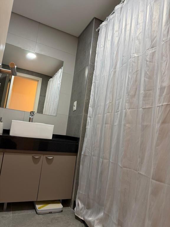 Alquiler apartamento 2 dorm en Centro, Canelones y Quijano