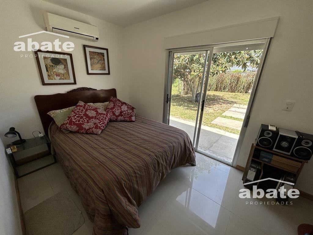 Alquiler Anual Casa un dormitorio en Balneario Buenos Aires