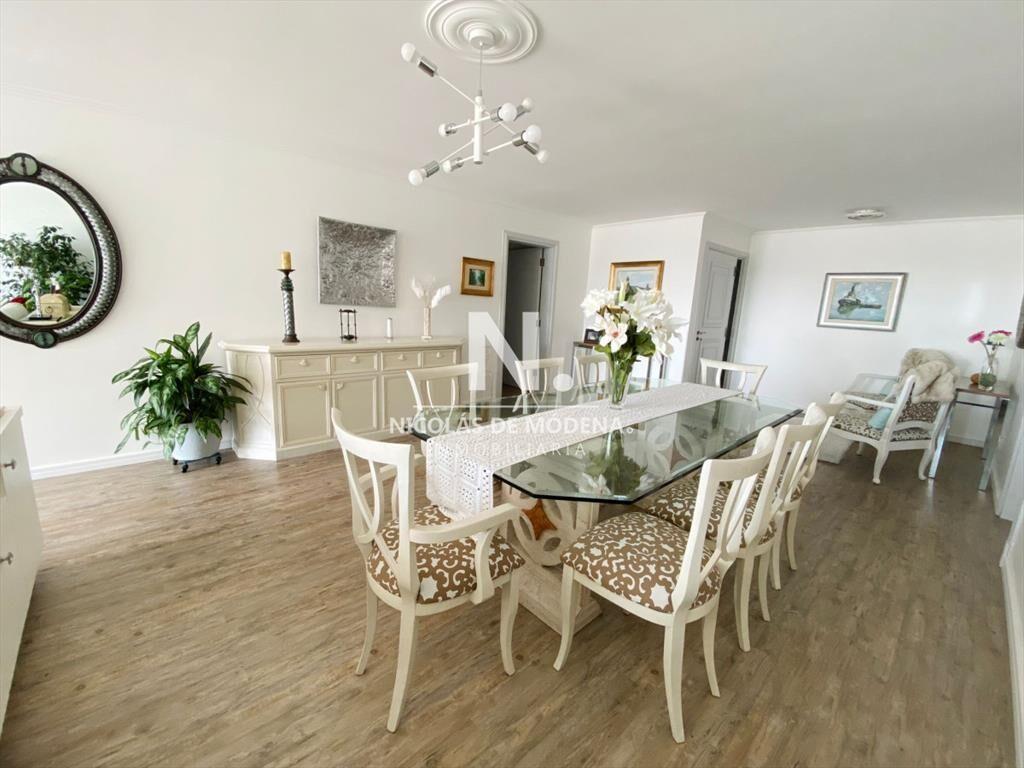 VENTA DE APARTAMENTO DE 3 DORMITORIOS EN BRAVA,