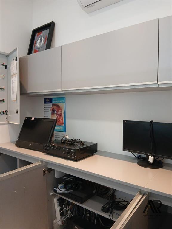 Local Comercial en alquiler  totalmente equipado . Ideal...