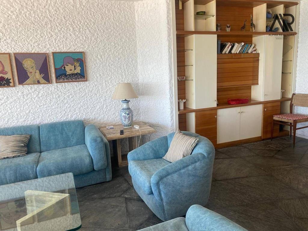 Apartamento en venta c/ cochera en Península