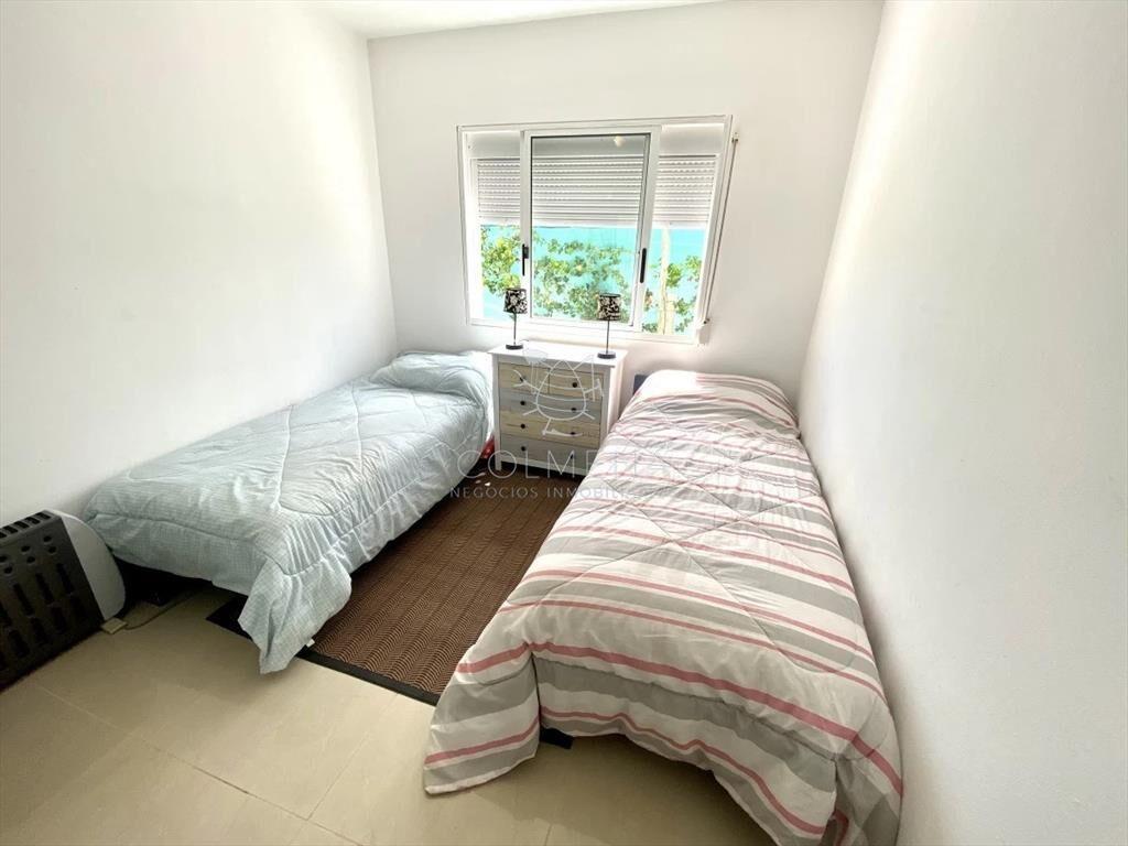 Vende casa en barrio privado la residence, de 4