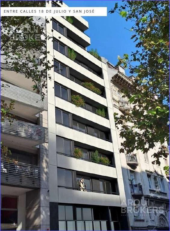 Apartamento de un dormitorio en venta en Centro - 902