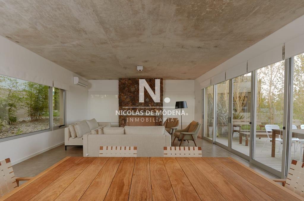 Venta apartamento 3 dormitorios, Punta Ballena