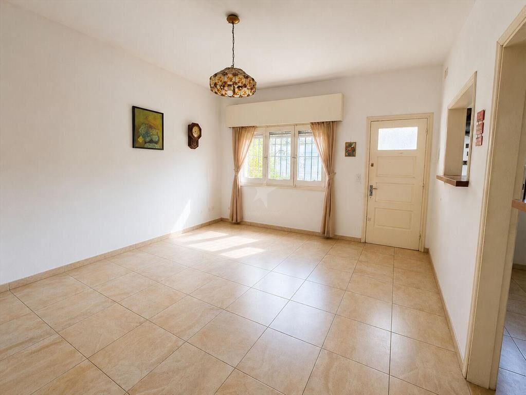 ALQUILER CASA LA BLANQUEADA 1 DORMITORIO Y PATIO