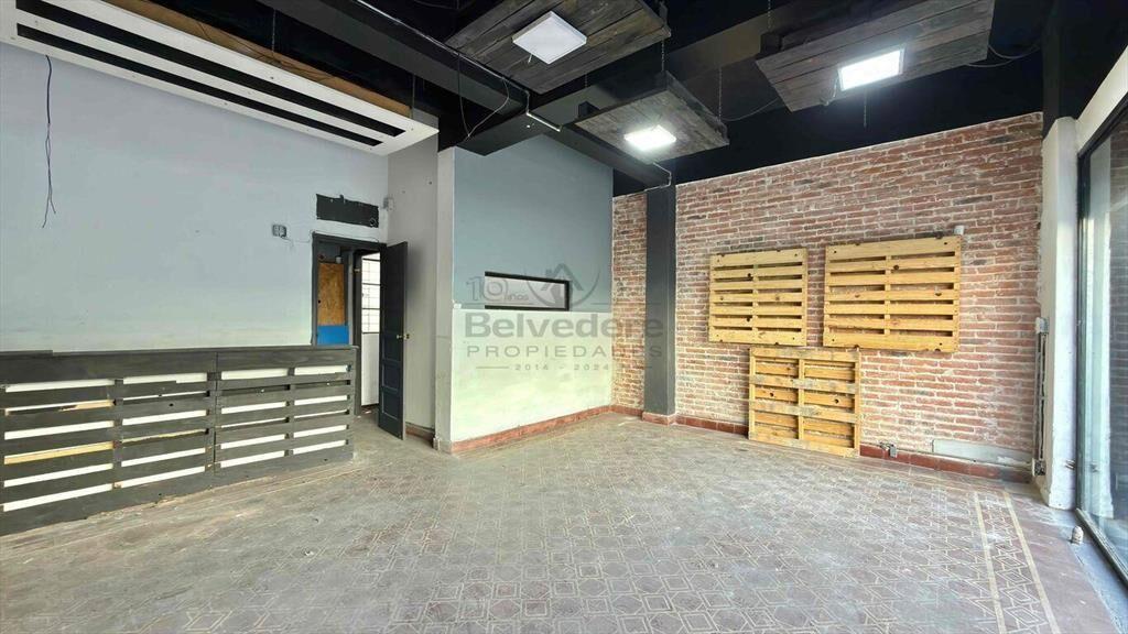 Local comercial en alquiler Ciudad Vieja Ref. 207