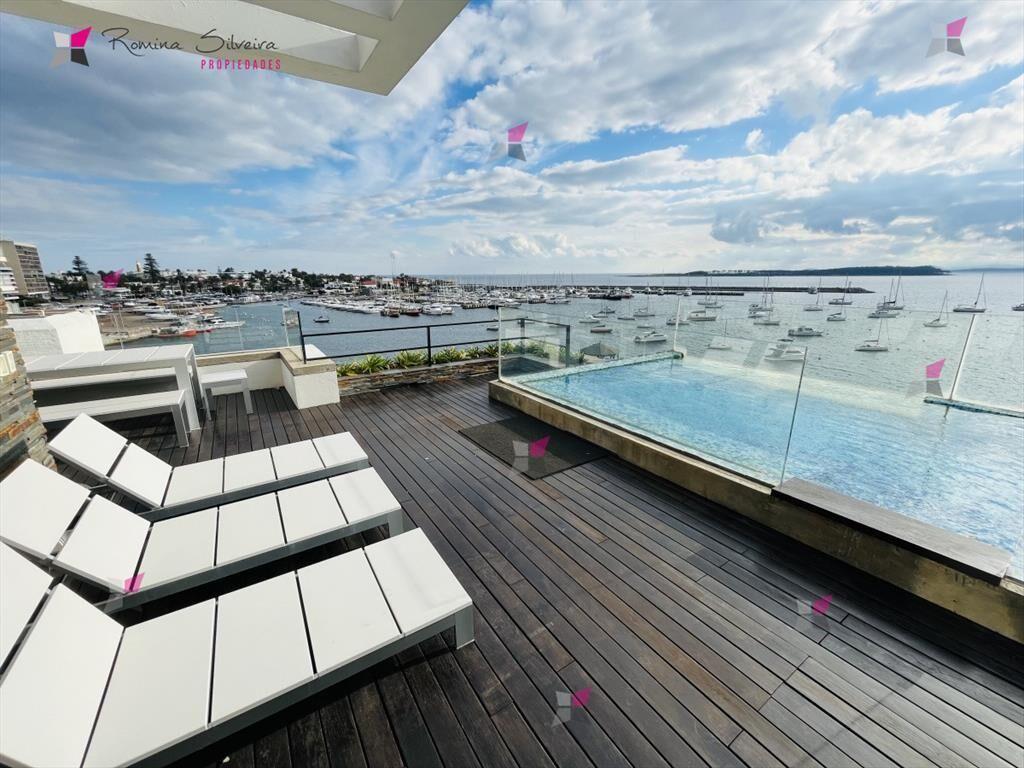 Venta APARTAMENTO PENTHOUSE 3 DORMITORIOS MAS DEPENDENCIA E