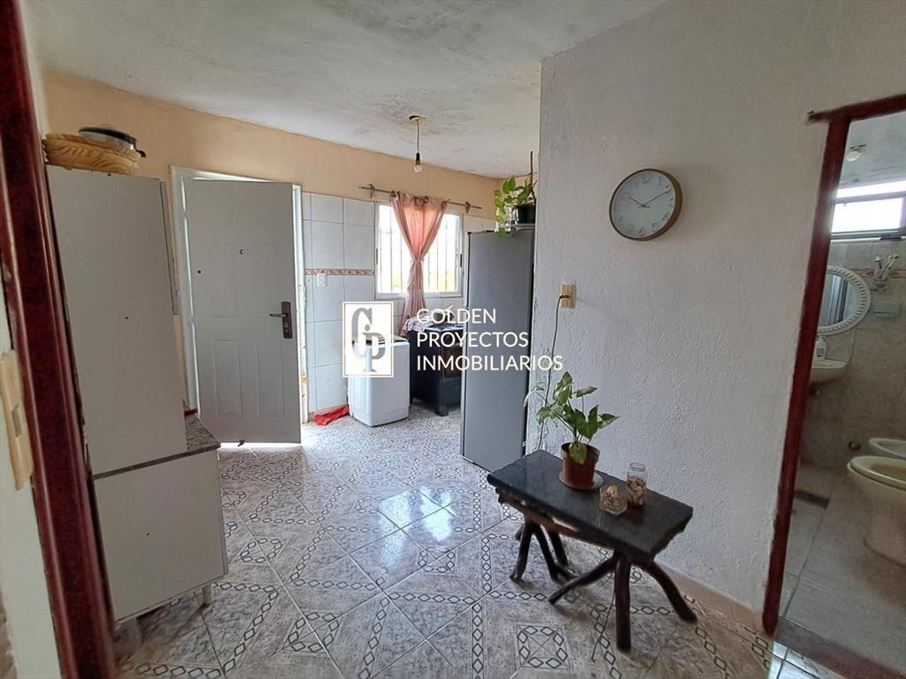 Casa en Venta Dos Dormitorios con Terreno y Cochera en Vill