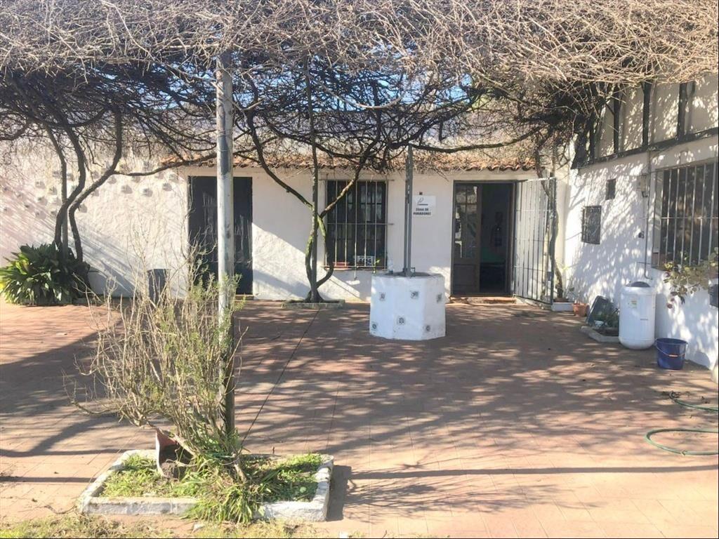 Galpón /deposito con terreno en venta en Canelones