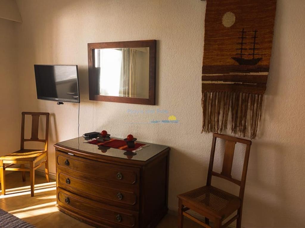Apartamento en Alquiler de 1 dormitorio en la ,