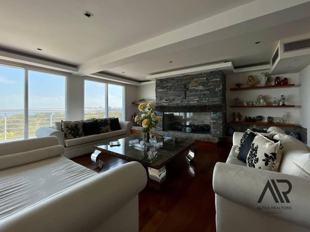 Unico Apartamento Triplex 5 Dormitorios Punta Carretas F...
