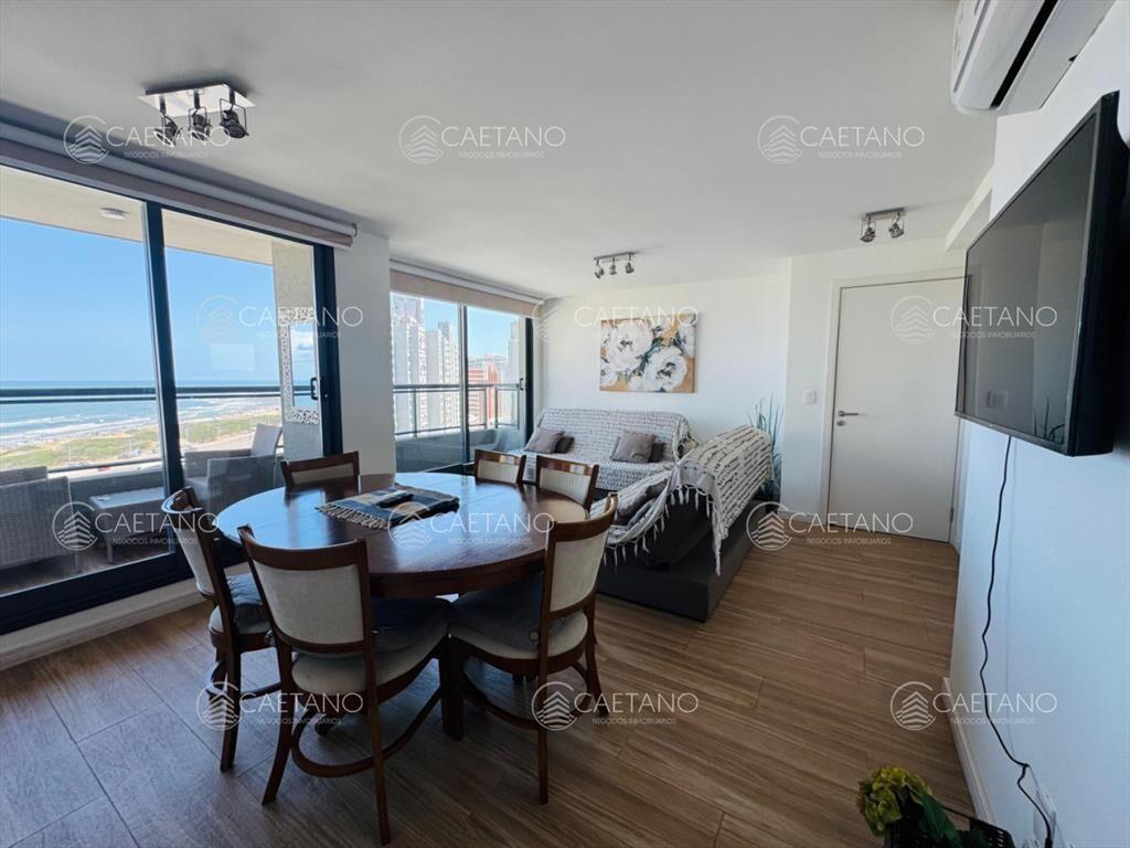Venta apartamento 2 dormitorios. Playa Brava