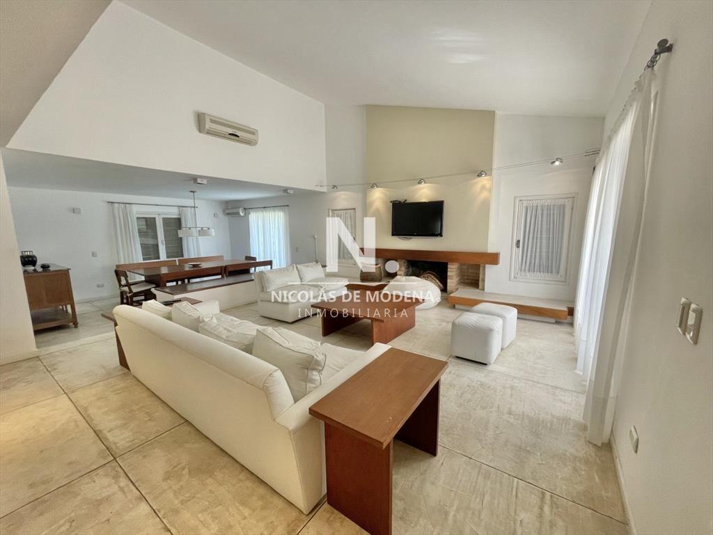 Casa en Venta en Punta del Este