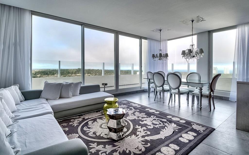 DEPARTAMENTO PENTHOUSE EN VENTA YOO PUNTA DEL ESTE