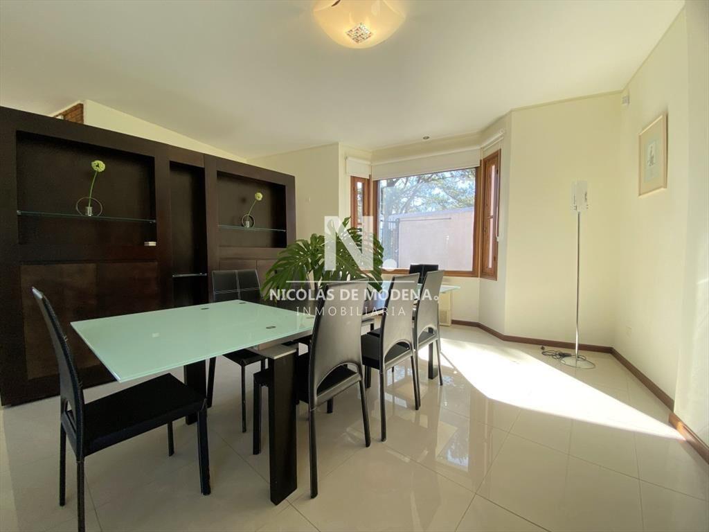 Punta del Este, gran residencia en mansa, 6 y
