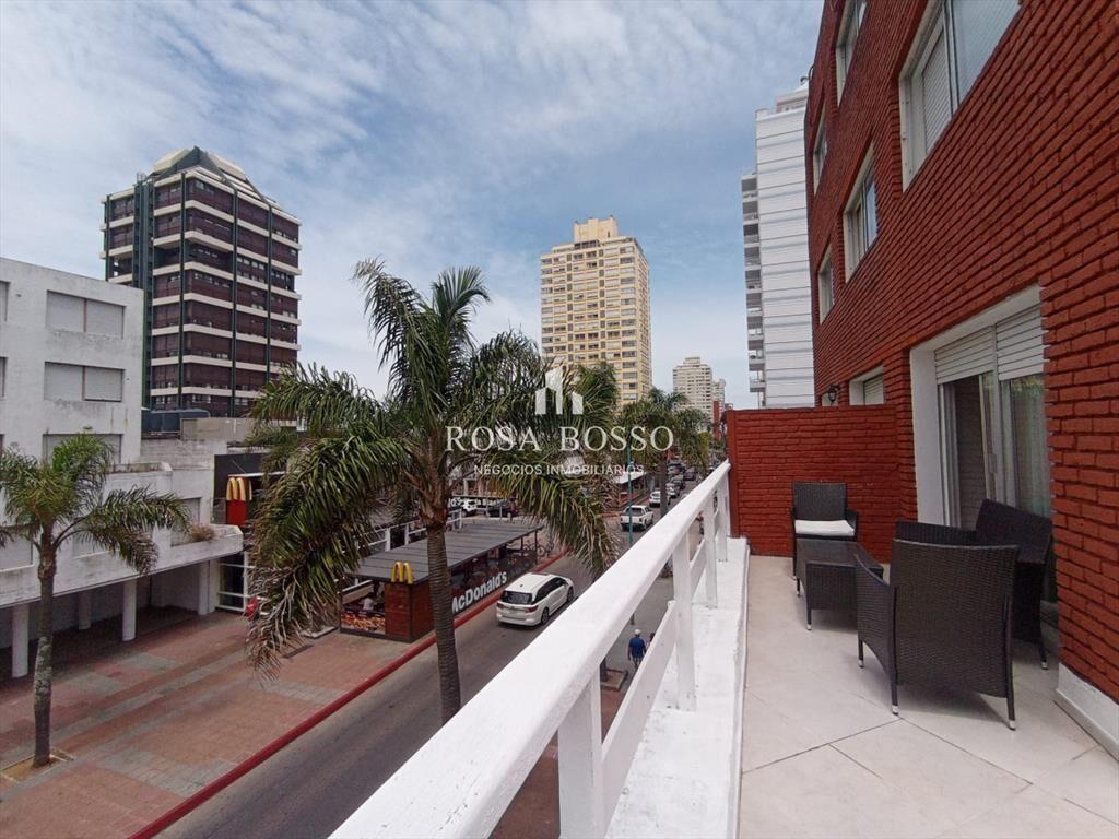 Venta Depto 2 dormitorios Península Punta del
