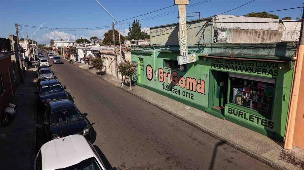 VENTA TERRENO CASA Y LOCAL CENTRO MALDONADO